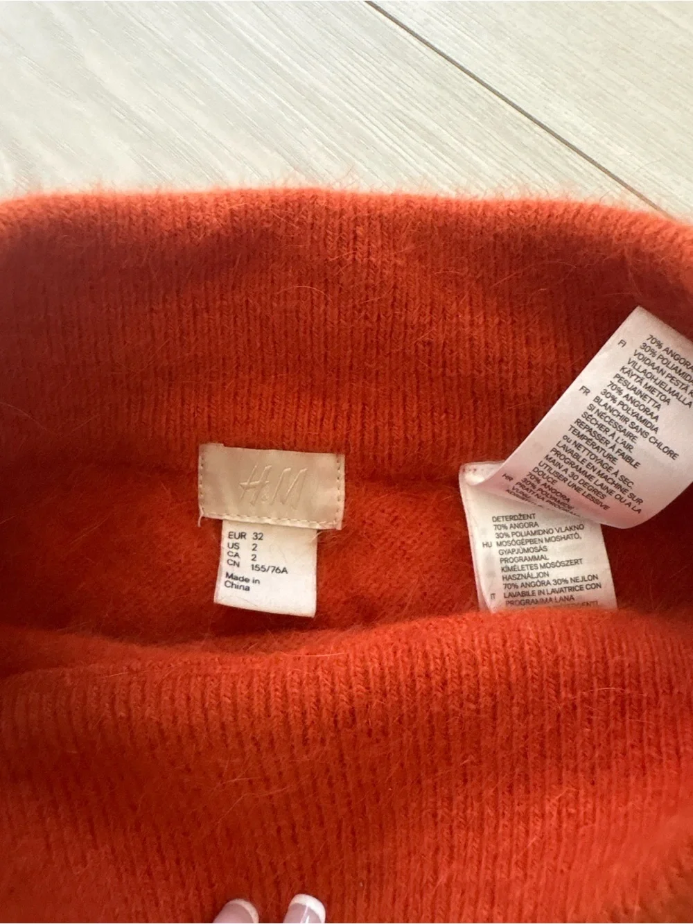 H&M stylish rust